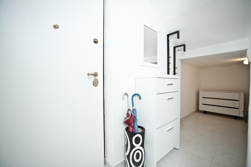 Apartment Lina Deluxe Split Zimmer foto
